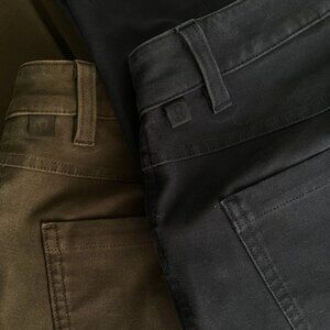 Lululemon Men's lot of 2 blue & green flat front chino Golf Pants 31 X 31